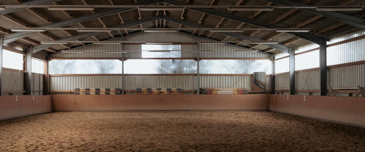 Wide view of a professional training facility with minimalist design